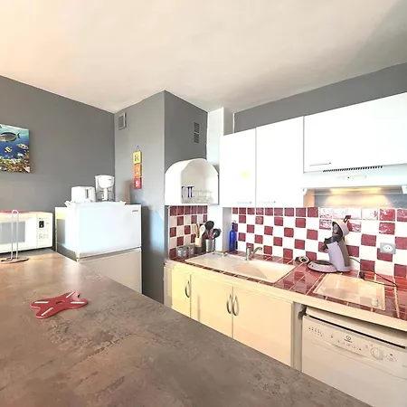 Agreable Studio-cabine Vue 4 Personnes A 20 M De La * Valras-Plage