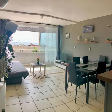 Agreable Studio-cabine Vue 4 Personnes A 20 M De La Apartment