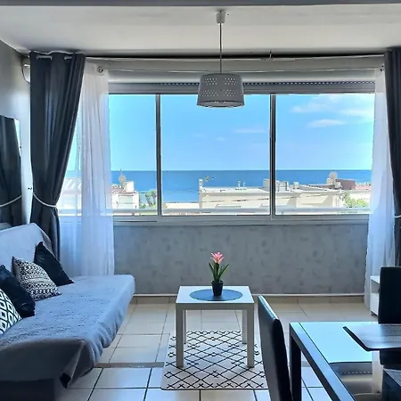 Agreable Studio-cabine Vue 4 Personnes A 20 M De La * Valras-Plage