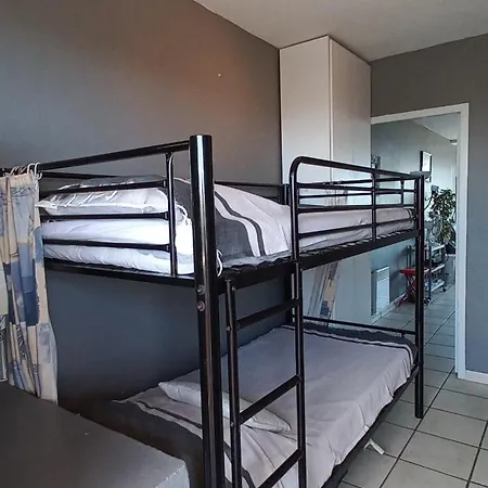 Apartment Agreable Studio-cabine Vue 4 Personnes A 20 M De La
